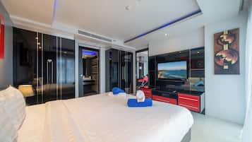 Appartement Deluxe, 1 chambre, balcon, vue ville (Absolutely Amazing Bangla 1BR Suite) | Coffres-forts dans les chambres, ameublement personnalisé, bureau