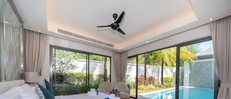 エグゼクティブ ヴィラ 4 ベッドルーム (BreezePrivate Pool Luxury in BangTao) | 施設からの眺望