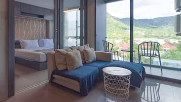 Deluxe Apartment, 1 Bedroom (CityGate Kamala 1BR Altitude Suite)