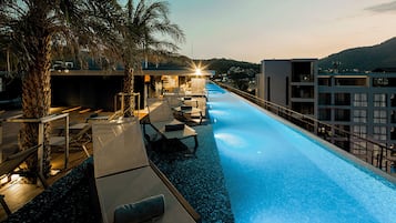 3 piscinas al aire libre, sillones reclinables de piscina