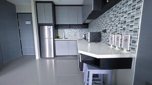 ดีลักซ์อพาร์ทเมนท์, 1 ห้องนอน (CityGate in Magnificent Kamala Beach) | ครัวส่วนตัว