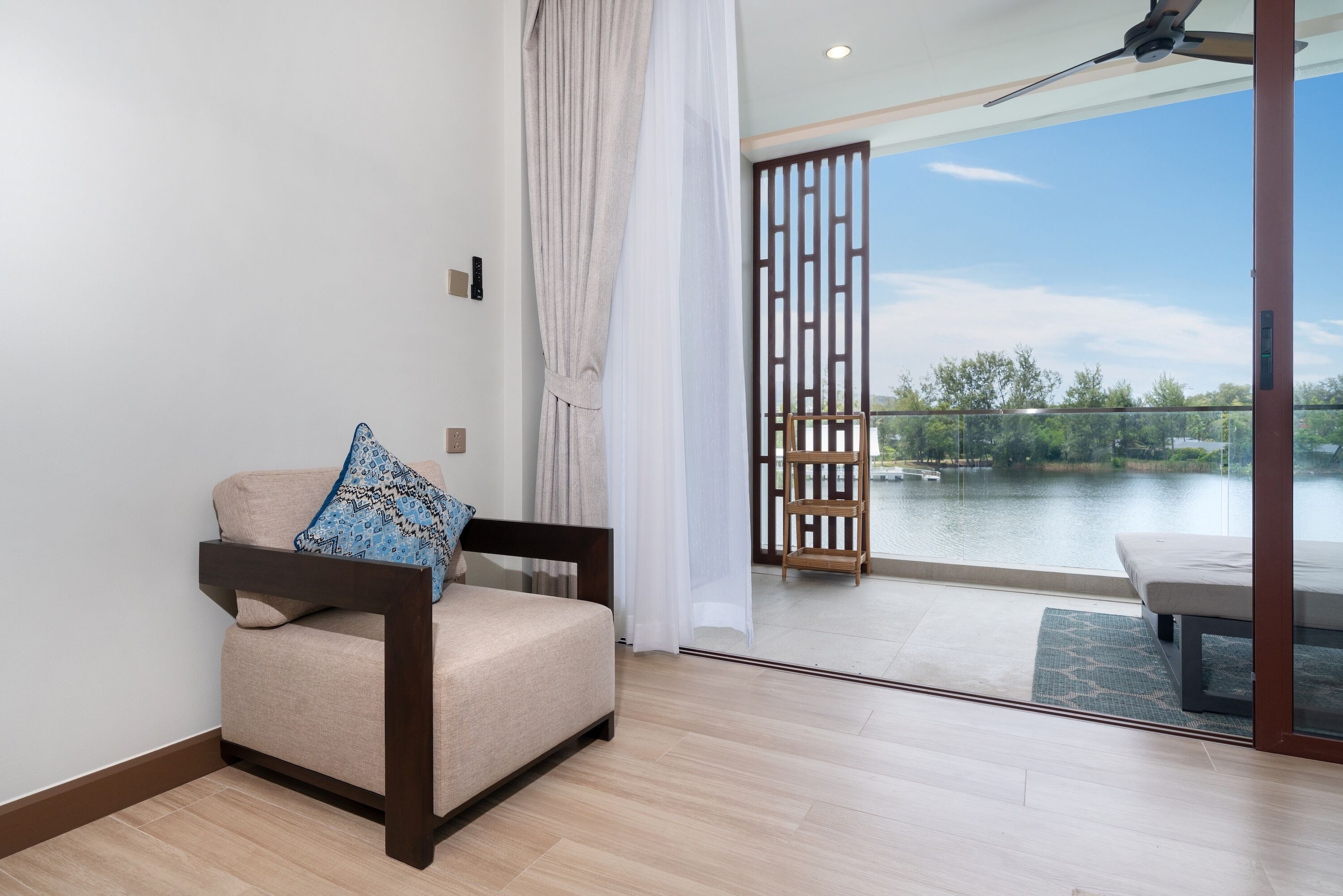Exclusive Apartment, 2 Bedrooms (Angsana Lakeside Luxury Jazuzzi Suite) | In-room safe, individually decorated, individually furnished, desk