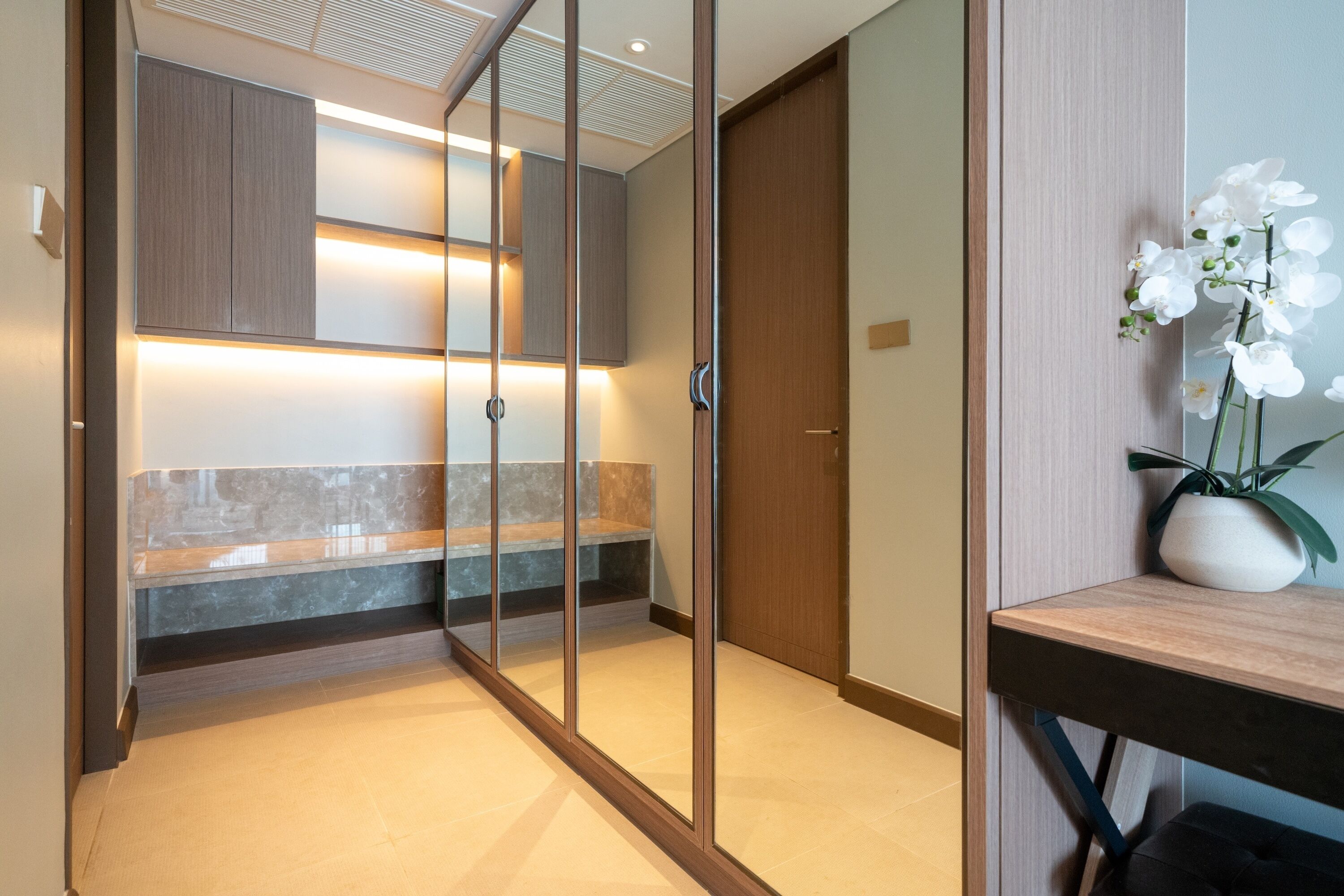 エクスクルーシブ アパートメント 2 ベッドルーム (Angsana Lakeside Luxury Jazuzzi Suite) | セーフティボックス (室内)、客室ごとに異なる装飾、客室ごとに異なるインテリア、デスク