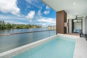Exclusive Apartment, 2 Bedrooms (Angsana Lakeside Luxury Jazuzzi Suite) | Balcony view