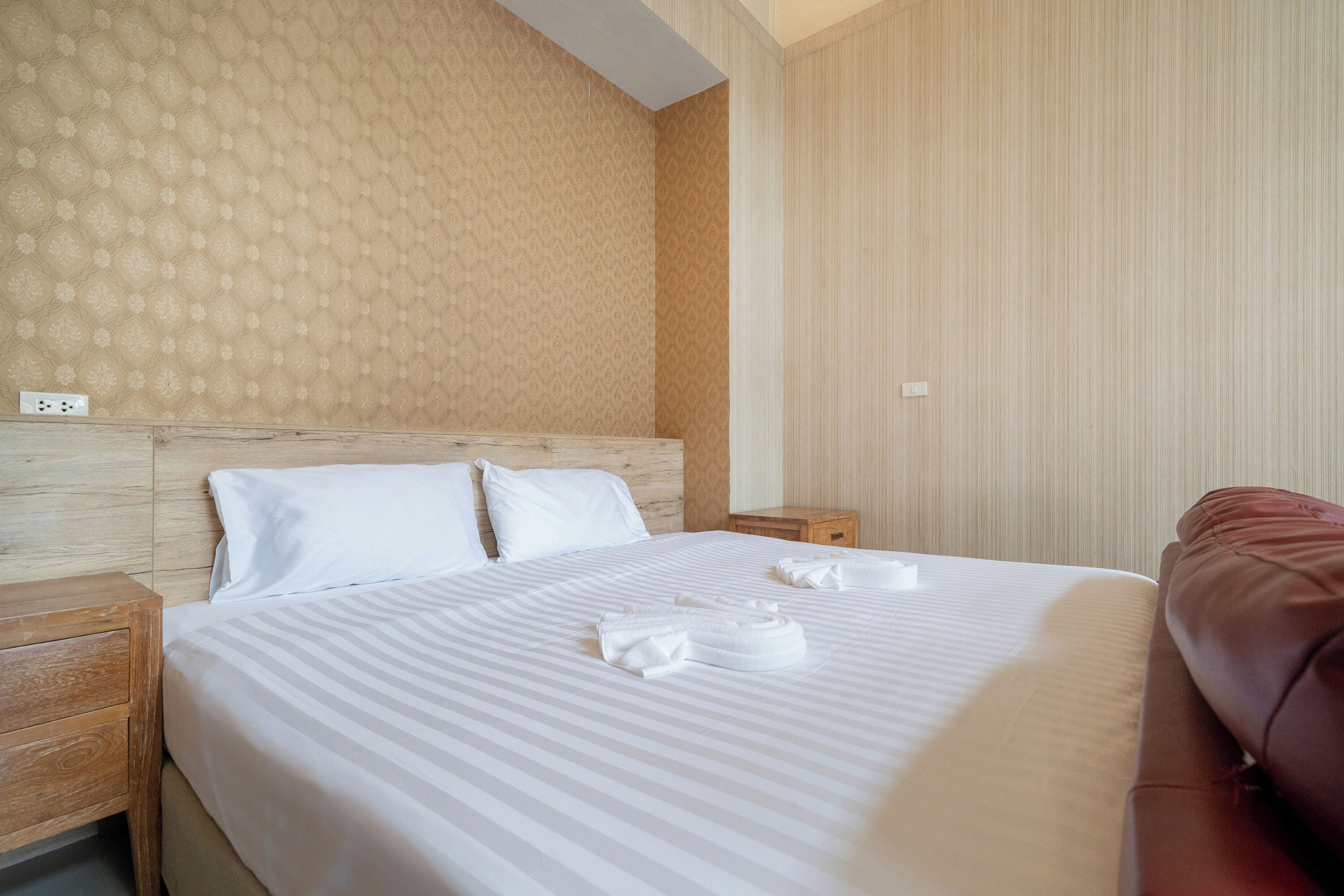 Vila Eksklusif, 4 kamar tidur (Mahogany 4BR Pool Villa in BangTao) | Didekorasi berbeda-beda dan dilengkapi dengan perabotan berbeda-beda