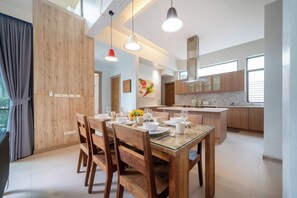 Exclusive Villa, 4 Bedrooms (Mahogany 4BR Pool Villa in BangTao) - Mahogany 4Br Pool Villa In Bangtao (Choeng Thale)