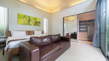 Exclusive-Villa, 4 Schlafzimmer (Mahogany 4BR Pool Villa in BangTao) | Individuell dekoriert, individuell eingerichtet