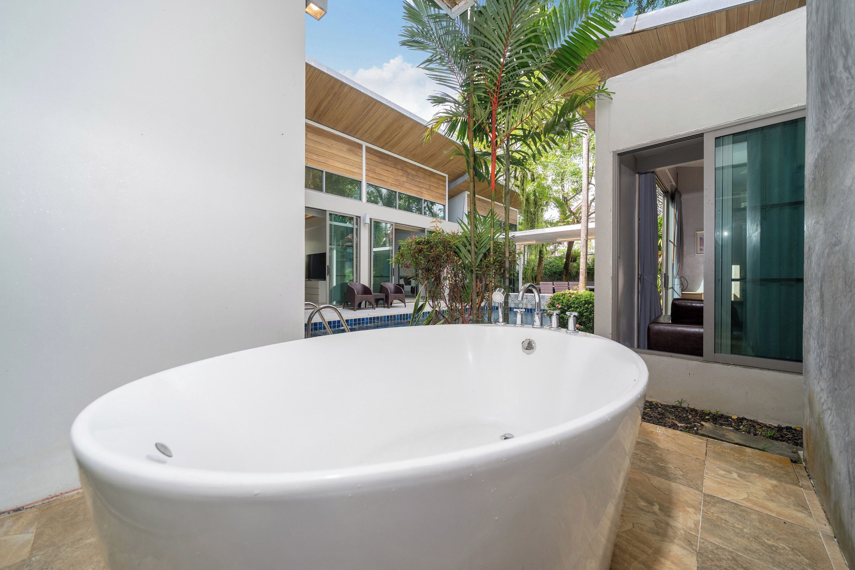 Exclusive-villa - 4 soveværelser (Mahogany 4BR Pool Villa in BangTao) | Dybt badekar