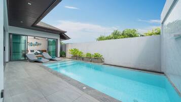 Villa, 3 Bedrooms (Nicky Elegant 3BR Pool Villa BangTao) | Private pool