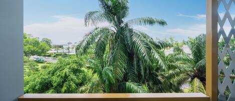 Apartment, 1 Bedroom (Ozone Condo Prestigious Laguna Area) | Balcony view