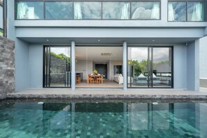 Private pool - The Granary Designer Loft 3Br Pool Villa In Pasak (Choeng Thale)