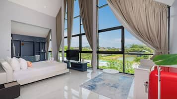 Villa, 3 Bedrooms (Granary Designer Loft Pool in Pasak) | Cribs (free), WiFi (free), bed sheets