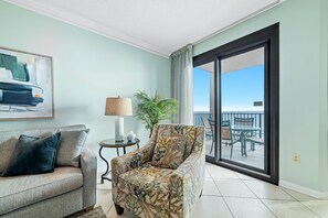 TV - Phoenix East 1505 | Splash Pad | Pools | My Beach Getaways (Orange Beach)