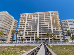 Exterior - Windward Pointe 1502 | Beachfront | Pools | Tennis & Pickleball | My Beach Getaways (Orange Beach)