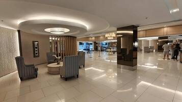 Familienapartment, Nichtraucher, Stadtblick | Lobby