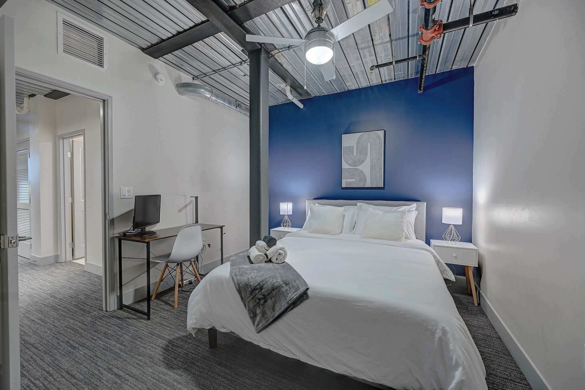 2 sovrum, skrivbord, strykjärn/strykbräda och wi-fi