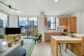 Living area - Crosby Miami WTC 2BR/2BA Corner City #601 (Miami)