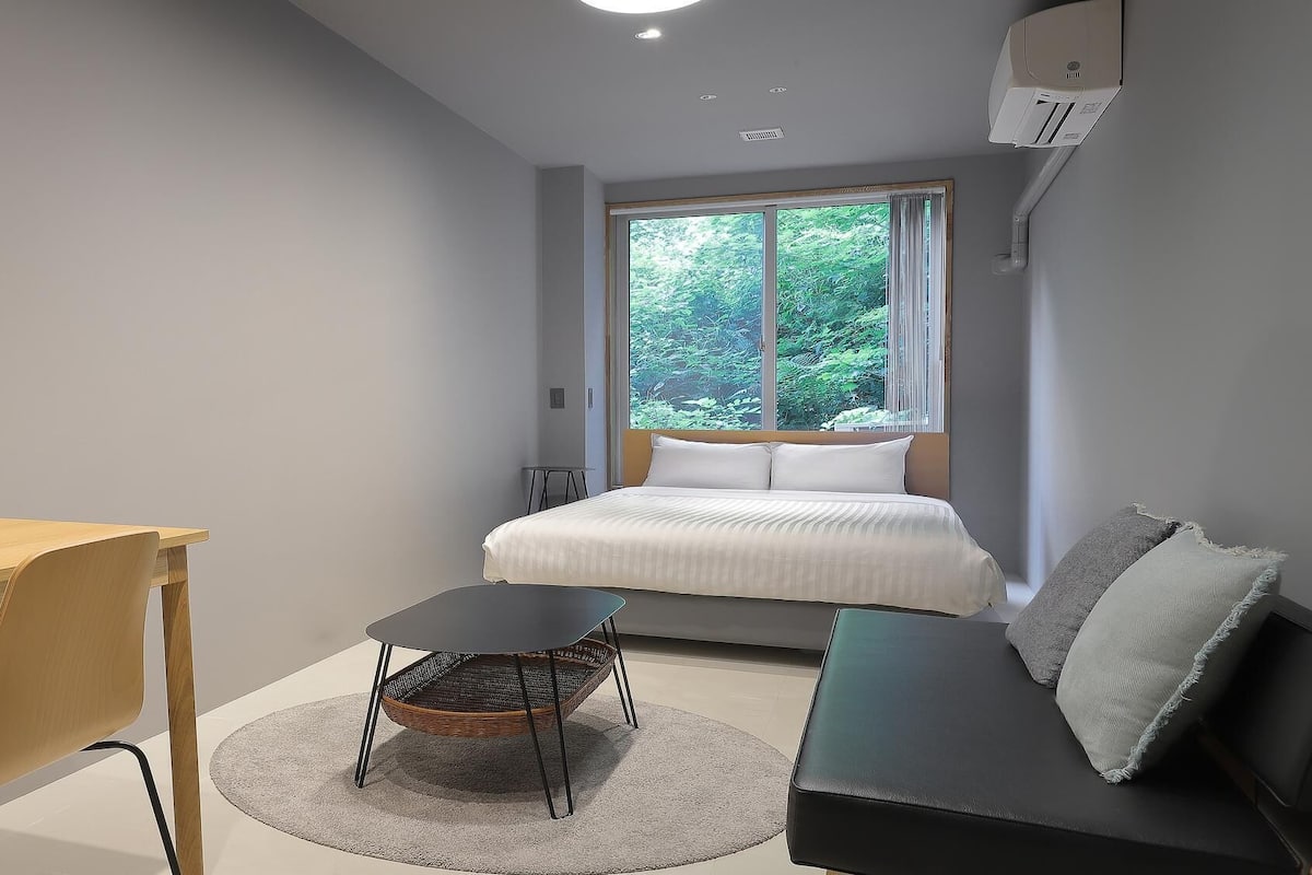 Habitació doble econòmica, no fumadors | Wifi gratuïta