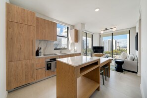 Private kitchen - Crosby Miami WTC 2BR/2BA Urban Comfort #614 (Miami)