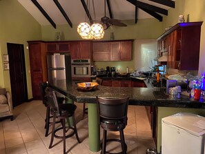 Private kitchen - Two rooms for a single family Surfside Potrero (Guanacaste Province)