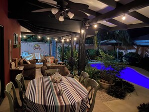 Outdoor dining - Two rooms for a single family Surfside Potrero (Guanacaste Province)
