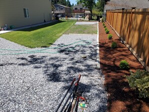 Property grounds - Serene 3-bedroom house perfect for relaxing stays in SeaTac, Burien, Seattle (SeaTac)