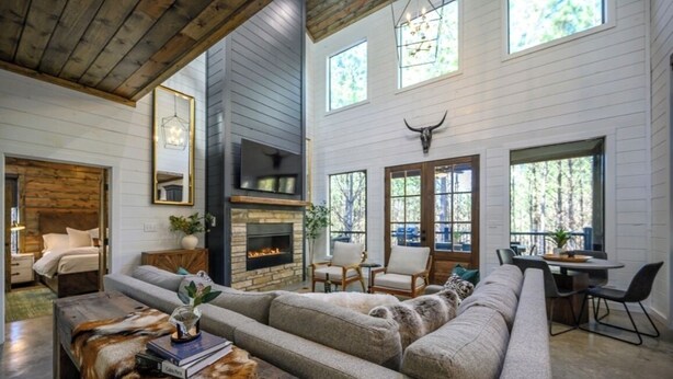 Interior - Swing, Games, EV, Hot Tub, Fire Pit, Black Diamond (Broken Bow)