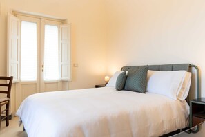 2 Schlafzimmer, Bügeleisen/Bügelbrett, Reisekinderbett, kostenloses WLAN