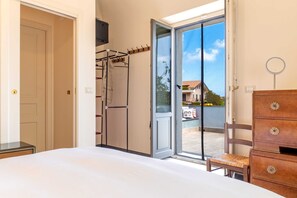 2 Schlafzimmer, Bügeleisen/Bügelbrett, Reisekinderbett, kostenloses WLAN
