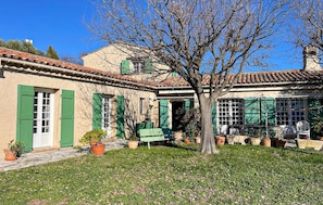Extérieur
