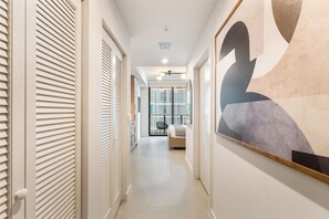 Interior - Crosby Miami WTC Studio Sleek #2506 (Miami)