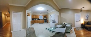 Living area - Cozy 1-bedroom apartment in Mableton mins from downtown, Atl stadiums & airport (Mableton)