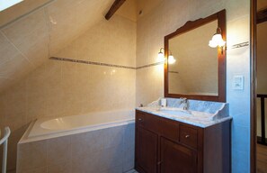 Douche, serviettes fournies