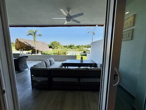 Outdoor dining - Family beach 2BR Vallarta Nuevo Nayarit (Flamingos)