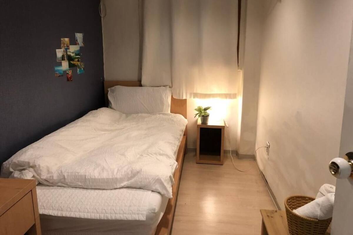 Quarto solteiro | Wi-Fi de cortesia