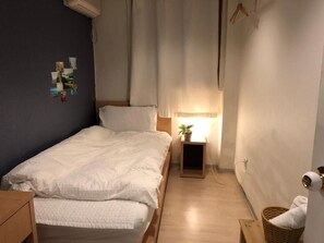 Single Room - Chris Hostel (Seoul)