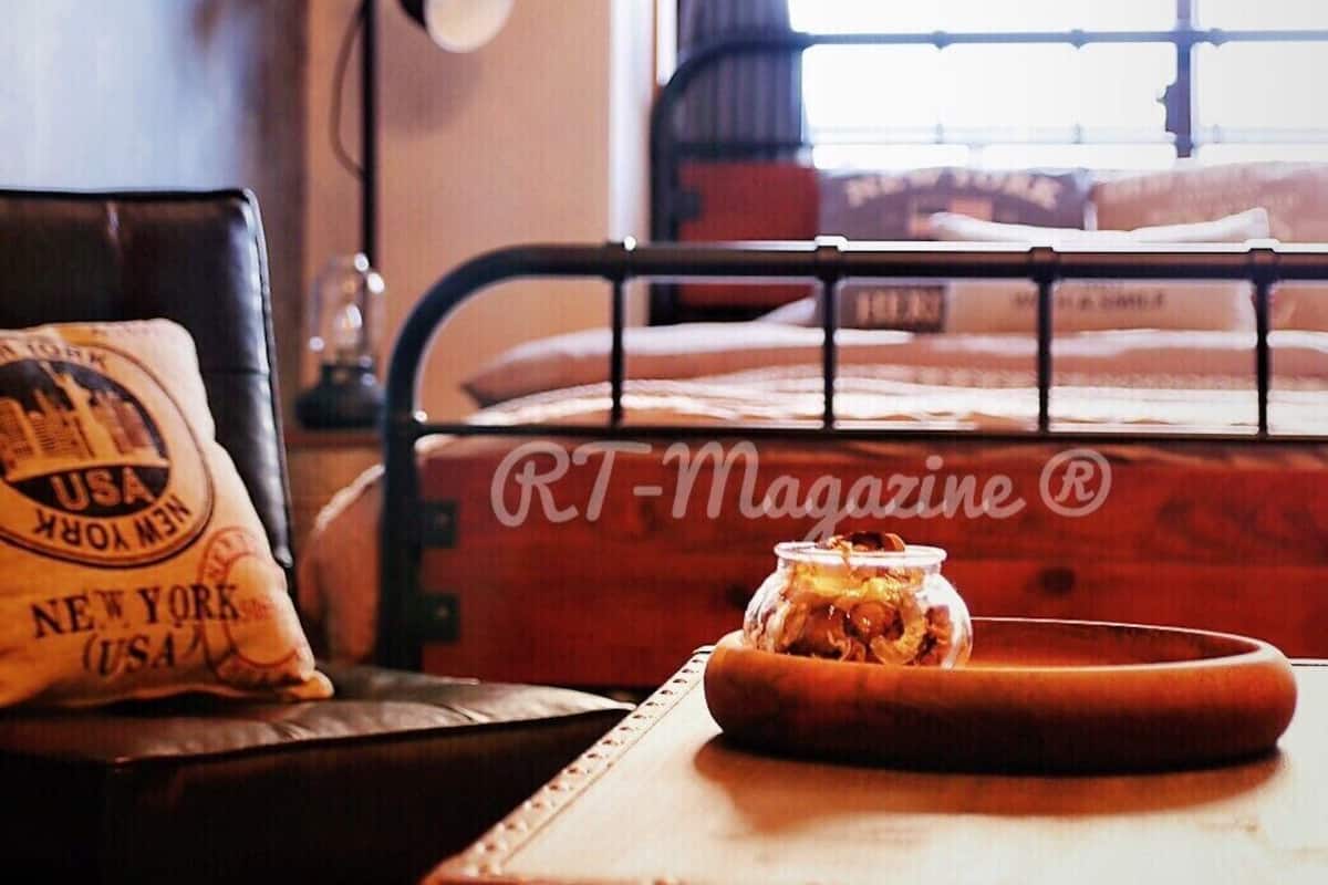 Cortinas blackout, quartos à prova de som, ferros/tábuas de passar roupa