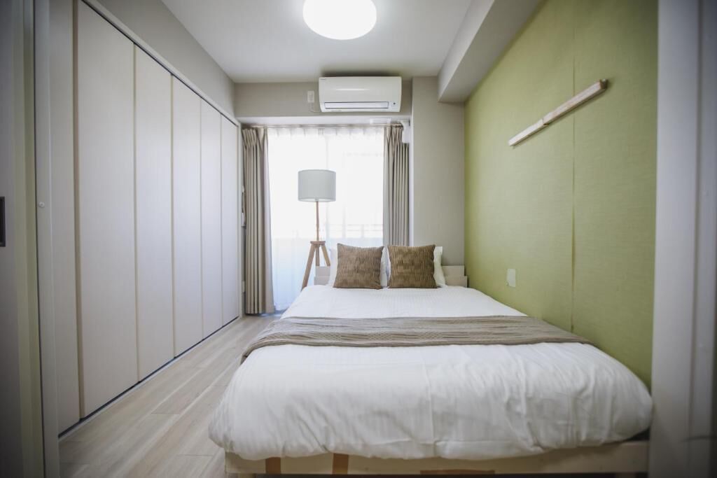 Blackout curtains, iron/ironing board, free WiFi