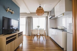 Premium Apartment, Balcony, City View | Private kitchen | Electric kettle, cleaning supplies, paper towels - R Residences Namba South 1 (Osaka)
