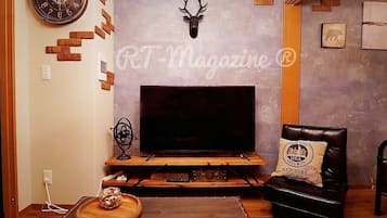 Blackout curtains, soundproofing, iron/ironing board, free WiFi