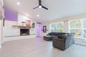 Botón de imagen sin clasificar, 2 de 36