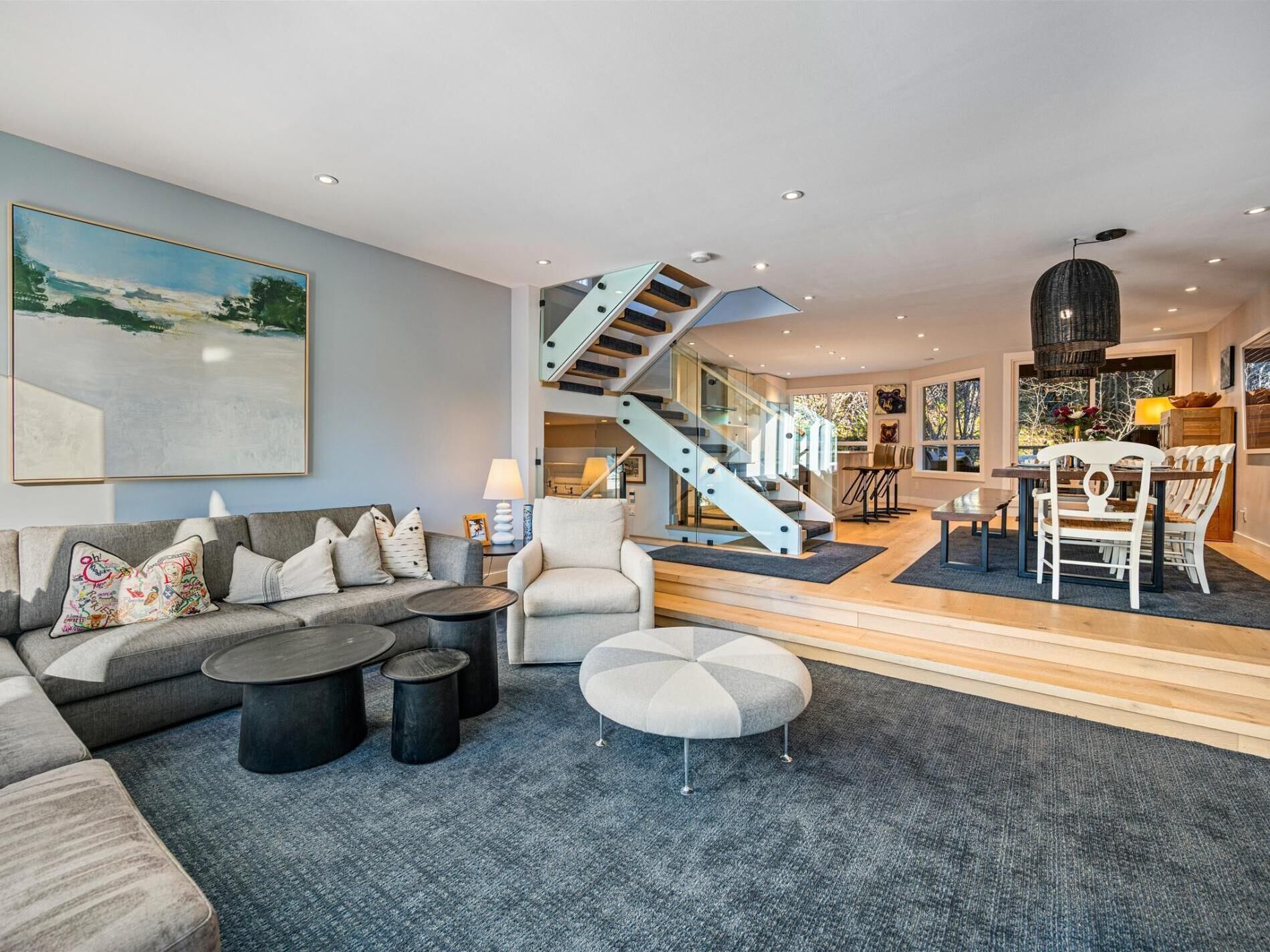Smart TV, fireplace, video games, books