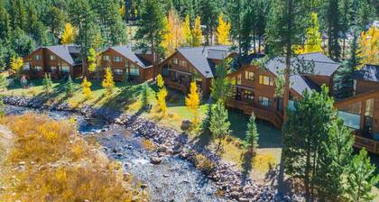 Riverfront! Views, minute to RMNP & town