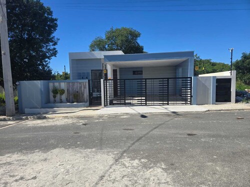 "Paradise in La Romana: Villa with Luxury Pool and Jacuzzi