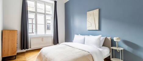 2 chambres, fer et planche à repasser, Wi-Fi, draps fournis