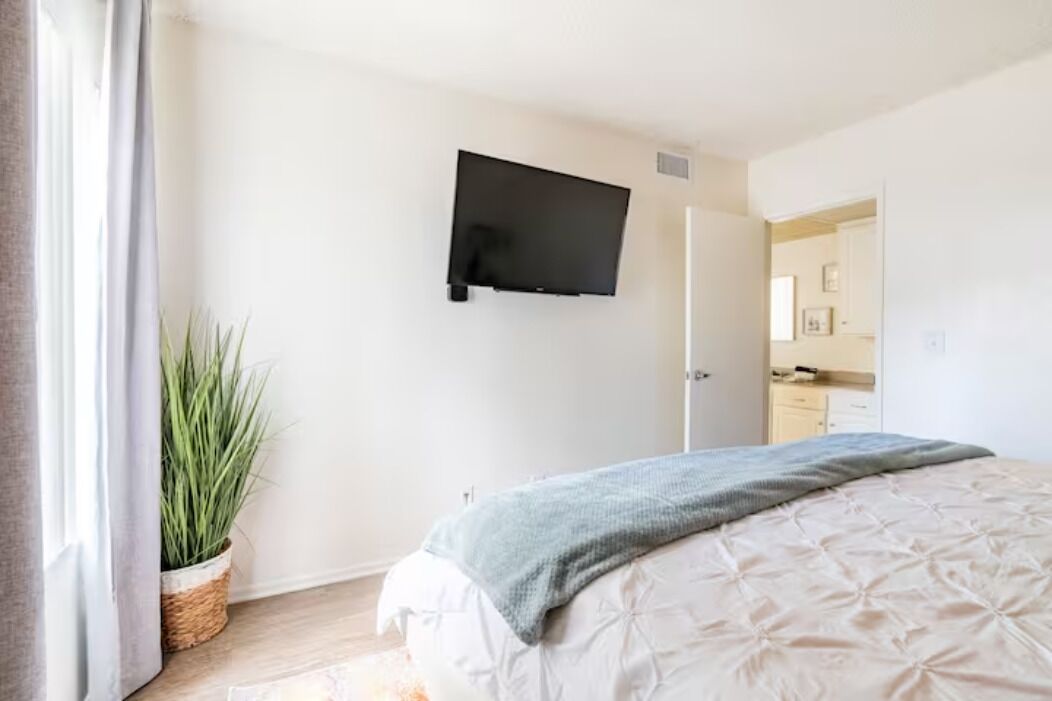 1 chambre, fer et planche à repasser, Wi-Fi, draps fournis