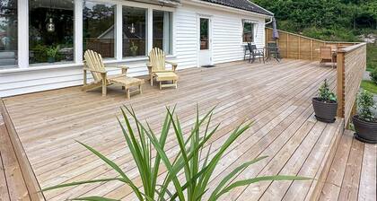 4 bedroom cozy home in Farsund