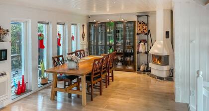 4 bedroom lovely home in Kristiansand S