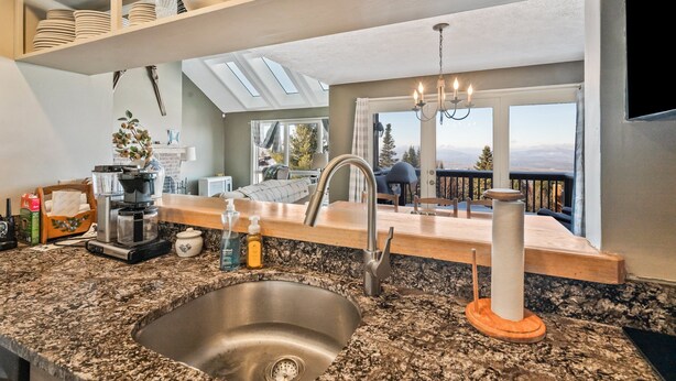 Interior - Saddleback | 14 Clubhouse | Ski in/out | Sauna (Rangeley)