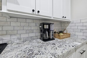 Interior - Brand new build, 3-bedroom, 2-bath, fenced in back yard! (Lake Charles)